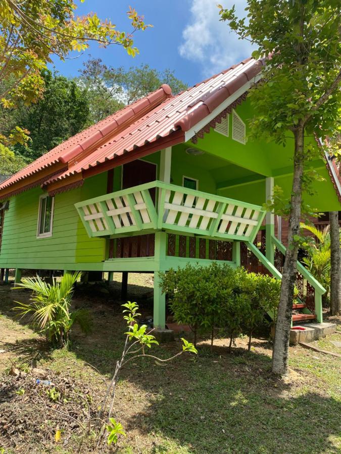บ้านเรือนไท มวกเหล็ก Ban Ruenthai Muaklek Экстерьер фото