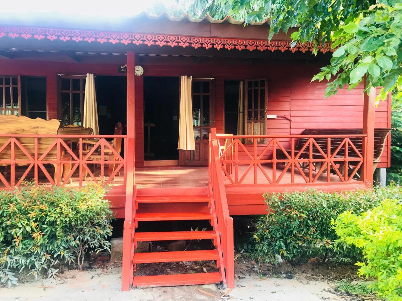 บ้านเรือนไท มวกเหล็ก Ban Ruenthai Muaklek Экстерьер фото